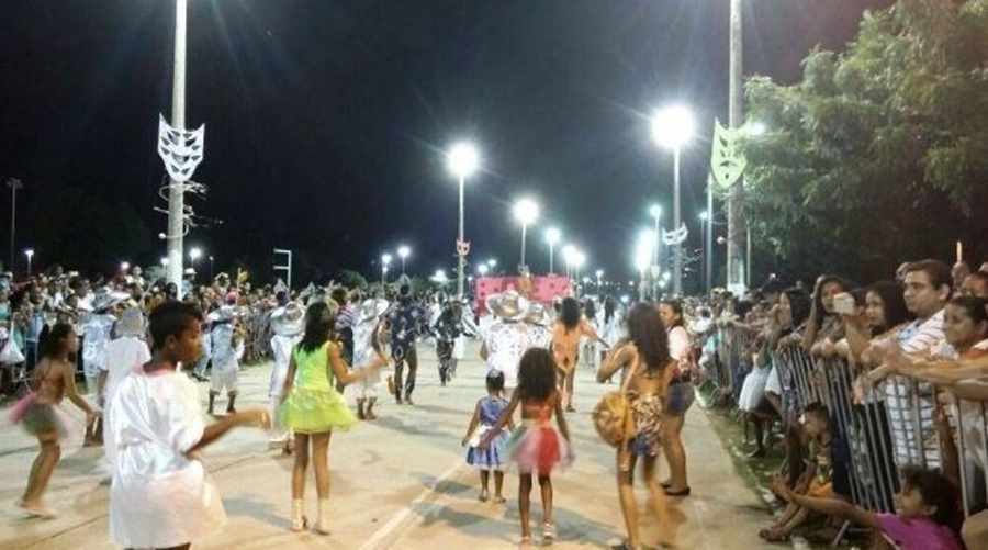 Ó abre alas, as escolas de samba de Barbalha vão desfilar