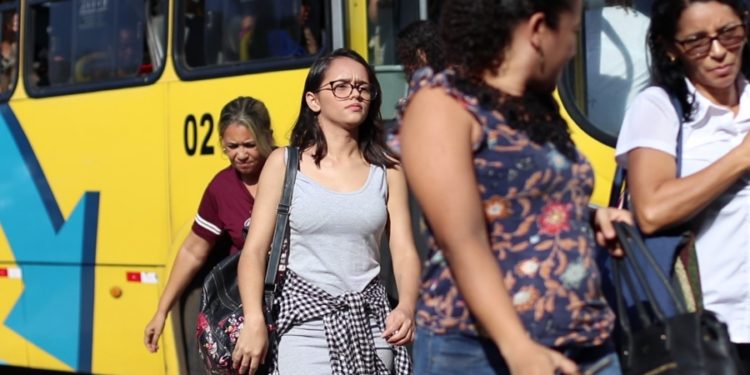 Cidade Universitária contará apenas com uma linha de ônibus durante as férias em Juazeiro