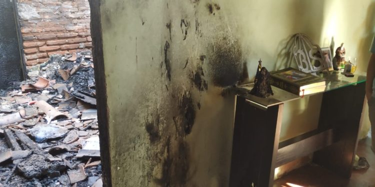 Incêndio mata criança de 3 anos e deixa avó ferida em Juazeiro