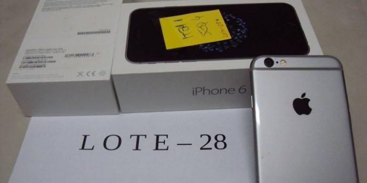 Leilão da Receita oferta iPhone a partir de R$ 700 em Fortaleza