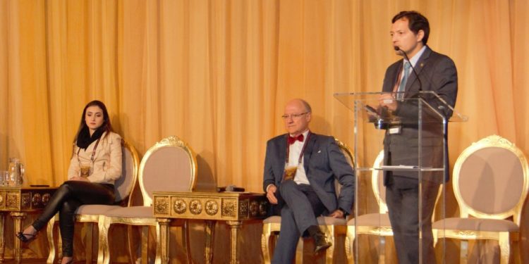 Médico caririense preside maior evento nacional de angiologia e cirurgia vascular em Recife