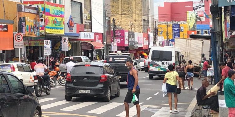 Confira o que abre e fecha neste feriadão de carnaval no Cariri