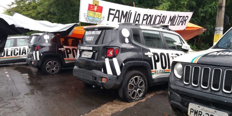 Comissão formada pelos três poderes é criada para buscar soluções para paralisação de PMs