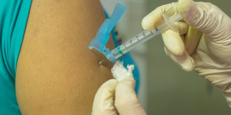 Juazeiro inicia terceira fase da campanha de vacinação contra a gripe na terça (12)