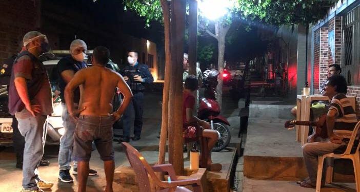 Rondas noturnas fiscalizam cumprimento do decreto de distanciamento em Juazeiro