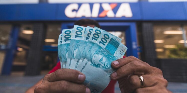 Servidor público que tentar fraudar Auxílio Emergencial pode perder cargo