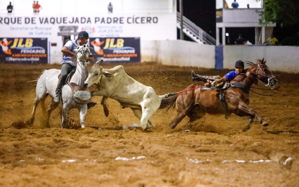 Vaquejada de Juazeiro do Norte atraiu participantes de todo o país